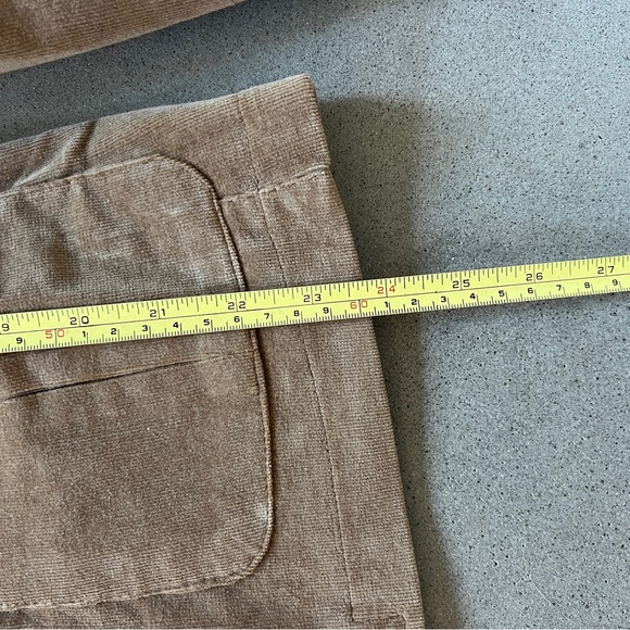 Corduroy brown jacket - Picture 4 of 9